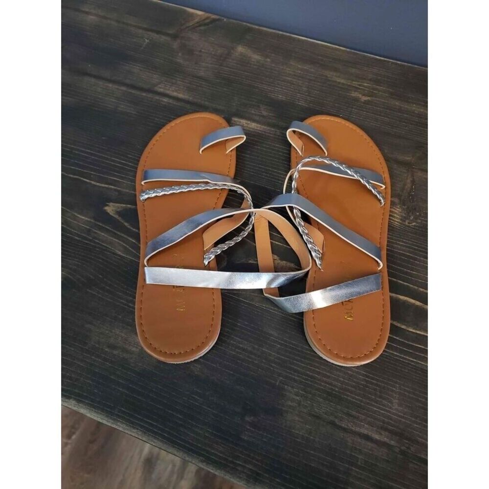 Silver sandals from Morbarrz size 43 or 9.5 womens - Picture 1 of 3